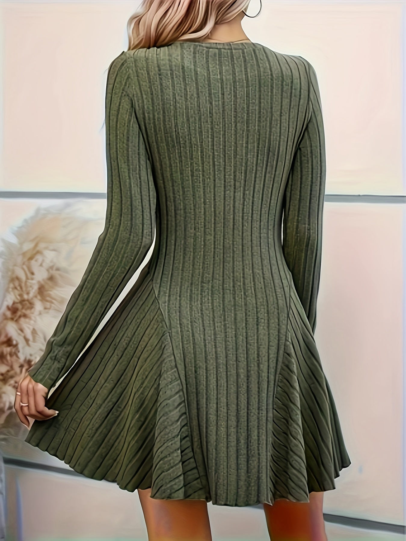 Stilvolles Geripptes V-Ausschnitt A-Linie Langarm Elegantes Kleid Für Damen | Ideal für jeden Anlass