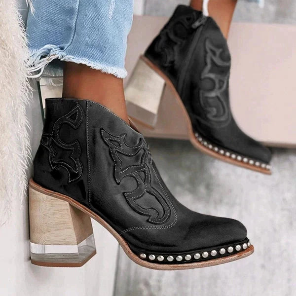 Edna – Bestickte Stiefel mit Blockabsatz und seitlichem Reißverschluss