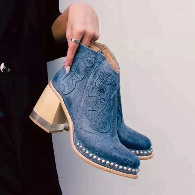 Edna – Bestickte Stiefel mit Blockabsatz und seitlichem Reißverschluss