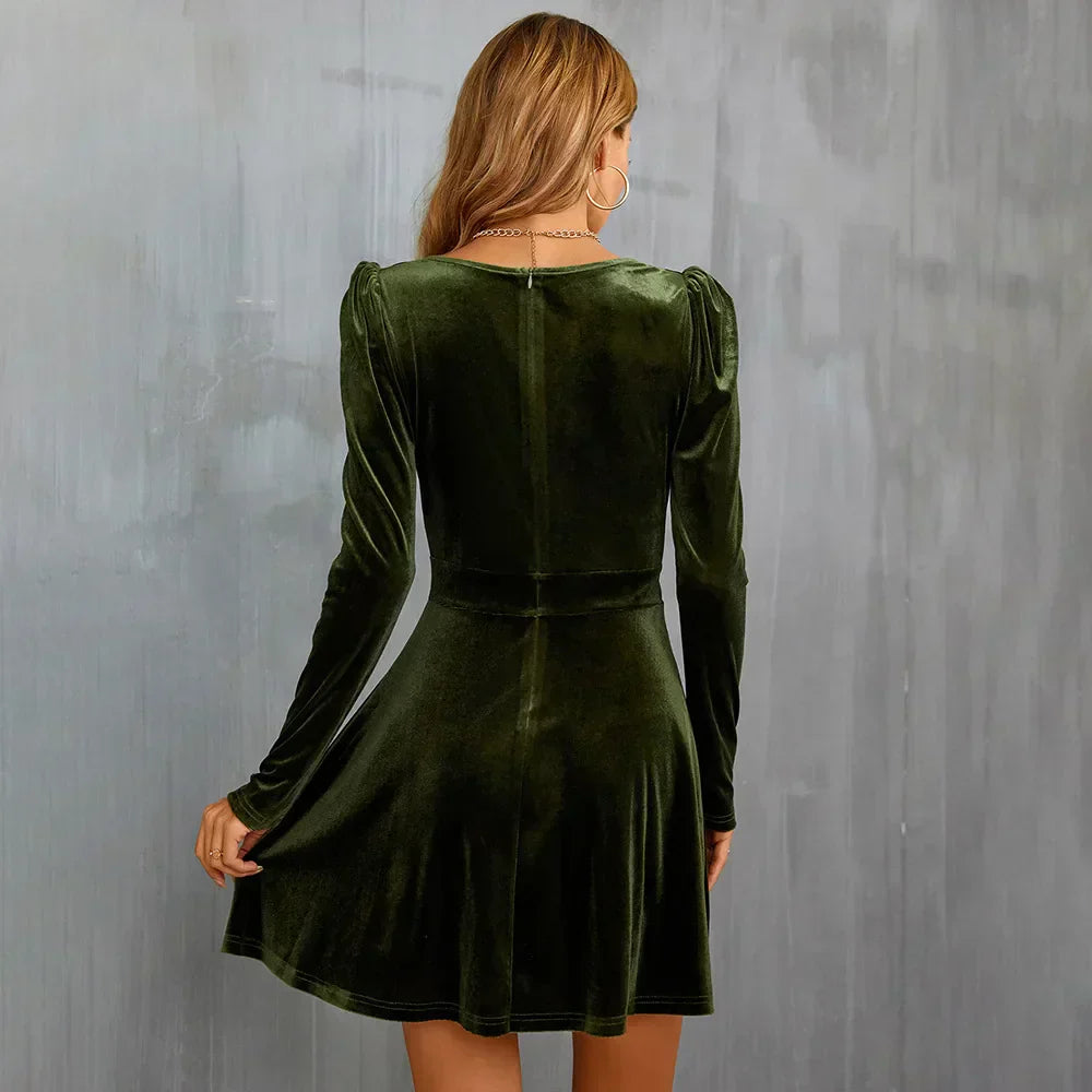 Ella - Midi-Party-Kleid aus Samt mit langen Ärmeln
