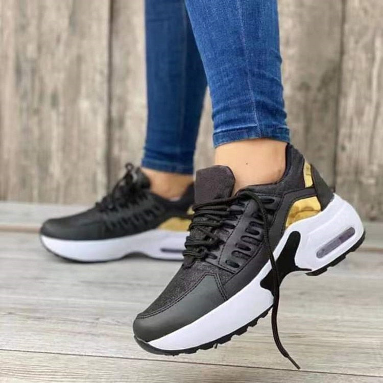 Nova Bequeme Sneakers