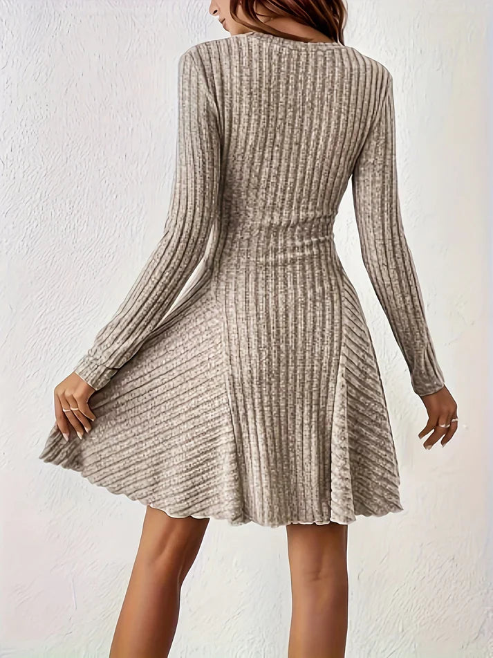 Stilvolles Geripptes V-Ausschnitt A-Linie Langarm Elegantes Kleid Für Damen | Ideal für jeden Anlass