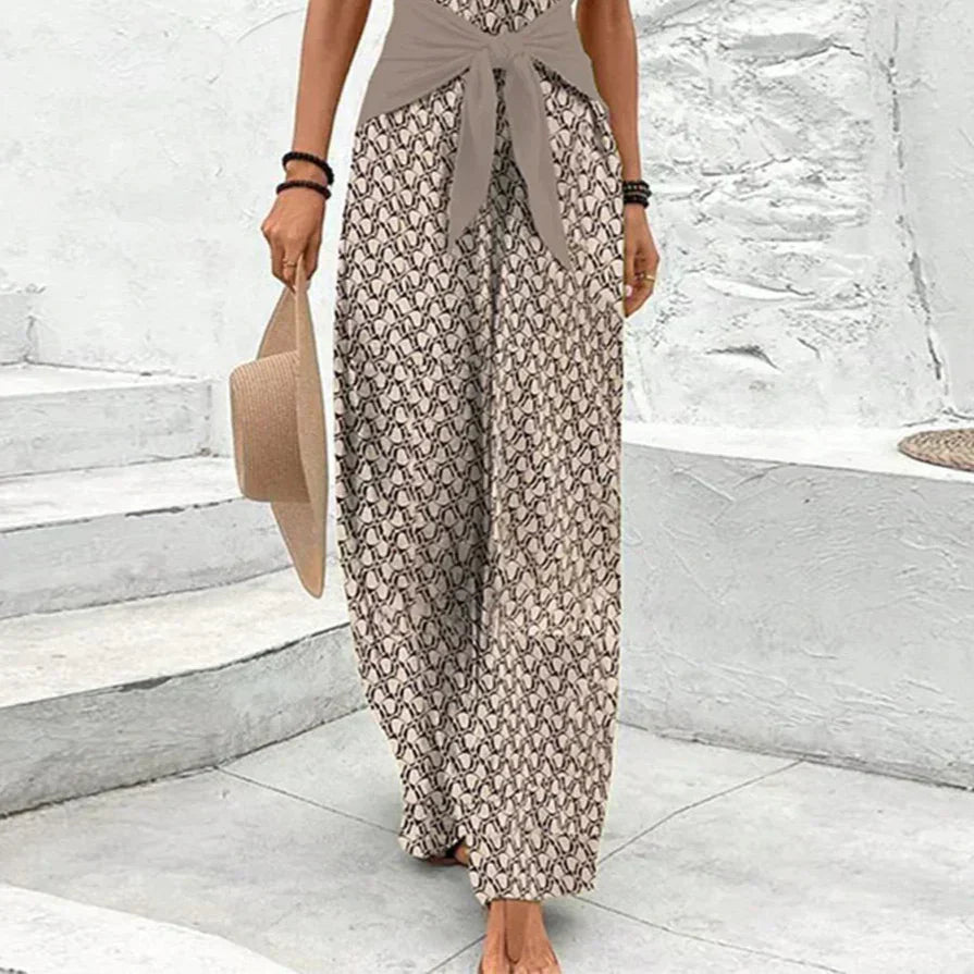 Gabriella - Eleganter Jumpsuit mit Gürtel und geometrischem Druck