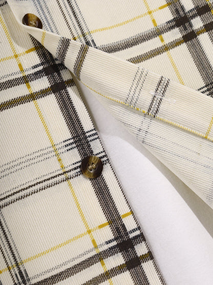 Adonis - Stilvolles Corduroy-Karottenhemd mit Knöpfen